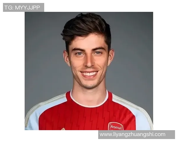 全球十大最英俊足球球星盘点：颜值与实力并存的运动员们